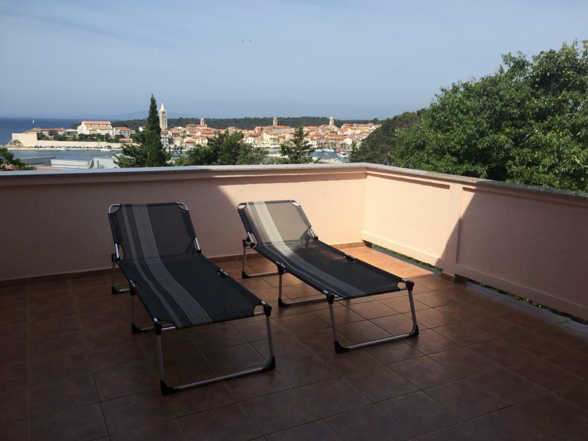 Apartment&Rooms Milak Rab Town Buitenkant foto